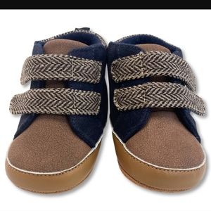 Cat & Jack Luvable Friends Baby Unisex Crib Shoes